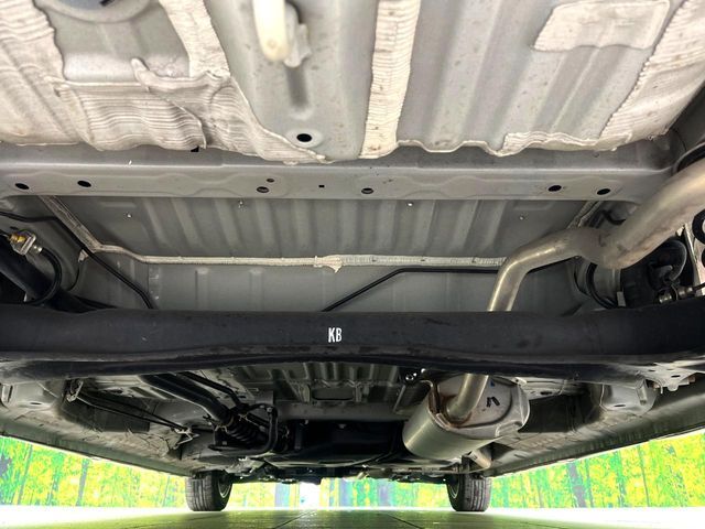 下回りがきれいなうちに、防錆加工の施工がオススメ。降雪地域はもちろん、沿岸部にお住いの方や、趣味でマリン・ウィンタースポーツをされる方にご好評いただいております。