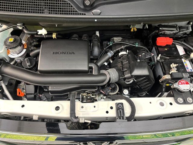 親切・丁寧な専門メカニックスタッフが応対！・車検・点検整備・事故等の修理などアフターサービスも安心。お車のカスタマイズもネクステージのサービススタッフまでご相談ください！