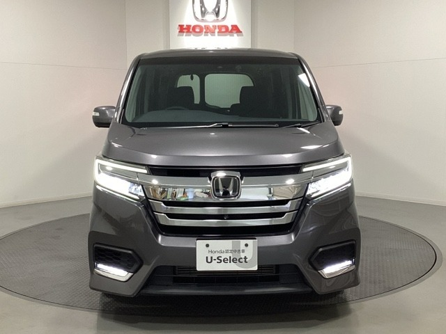 【Honda認定中古車 U-Select】　エンジン、オーディオやカーナビ(社外品は除く）に至るまで保証をお付け致します。全国のホンダディーラーで保証と整備が受けられます。