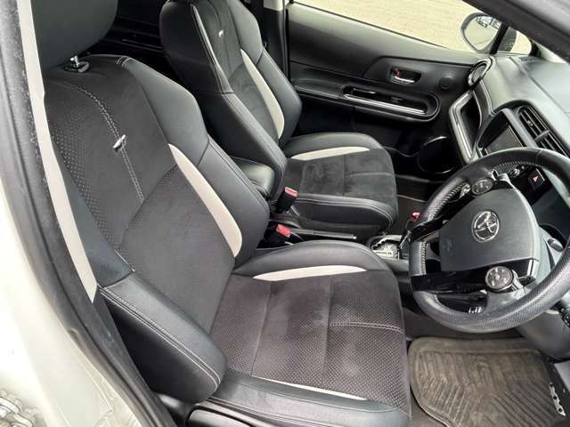 【1列目シート】現車の確認はお電話でも承っております。