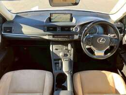 社内に整備工場を備えております☆提携する整備工場様も沢山ありますので、ご購入後のメンテナンスもしっかりサポートいたします☆ご購入特典オイル交換5回無料！もちろん納車時にはしっかり整備いたします