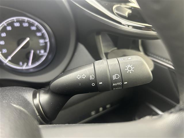 【運転席操作部】快適なドライブを楽しむための機能が装備されています！運転席から触れるので、使いやすいです！除菌プランいれていただくと、さらに清潔で安心していただけます！
