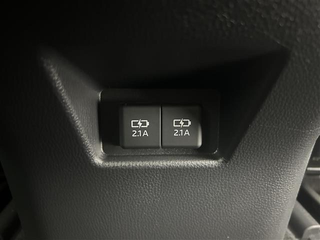 【運転席操作部】快適なドライブを楽しむための機能が装備されています！運転席から触れるので、使いやすいです！除菌プランいれていただくと、さらに清潔で安心していただけます！