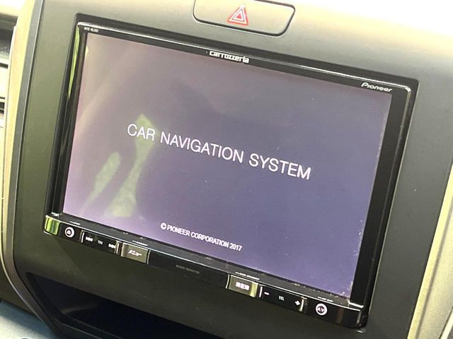 【ナビゲーション】使いやすいナビで目的地までしっかり案内してくれます。各種オーディオ再生機能も充実しており、お車の運転がさらに楽しくなります！！