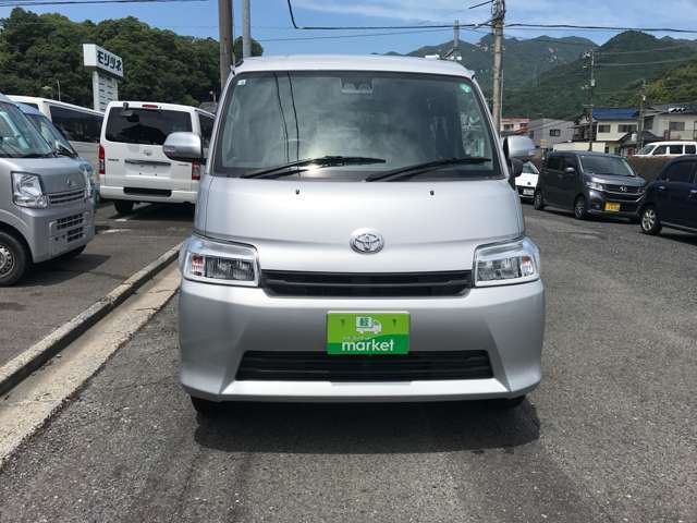 当社のお車はバン・トラックをメインとして取り揃えております。