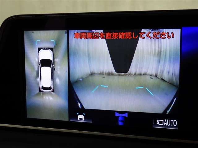 バックモニター搭載で車庫入れ安心！バックする際に後方確認ができて便利です！