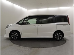 点検・整備後の納車ですので安心してお選び下さい。自社工場完備！経験豊かな整備士が対応いたします。