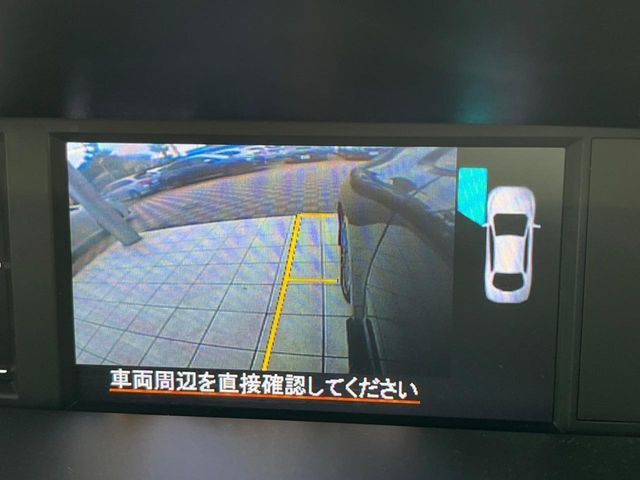 【サイドカメラ】停車・駐車時に死角になりがちな運転席から見えづらい部分の障害物を確認できます！雨天時や夜間などは特に活躍してくれるアイテムです。