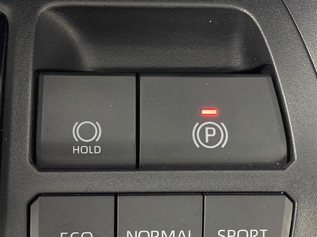 【電動パーキングブレーキ】パーキングブレーキを指先だけで操作可能です！力の弱い人にも安心してブレーキをかけていただけます！