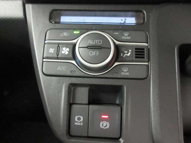 オートベル東バイパス店・オートベル浜線バイパス嘉島店・オートベルサンロードシティ人吉店の熊本県下3店舗に総在庫常時800台以上を展示しております。