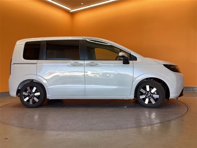 ☆新車の販売も可能です☆新車ご希望のお客様も是非当社にご相談下さいませ♪