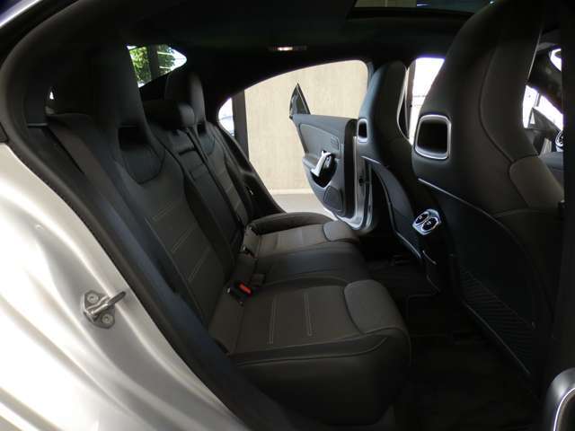 【AVIX　IMPORT　PREMIUM店】　株式会社　アビックス　コーポレーション　0120-30-7915携帯電話可