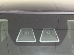 【スマートアシスト】走行中に前方の車両等を認識し、衝突しそうな時は警報とブレーキで衝突回避と被害軽減をアシスト。より安全にドライブをお楽しみいただけます。