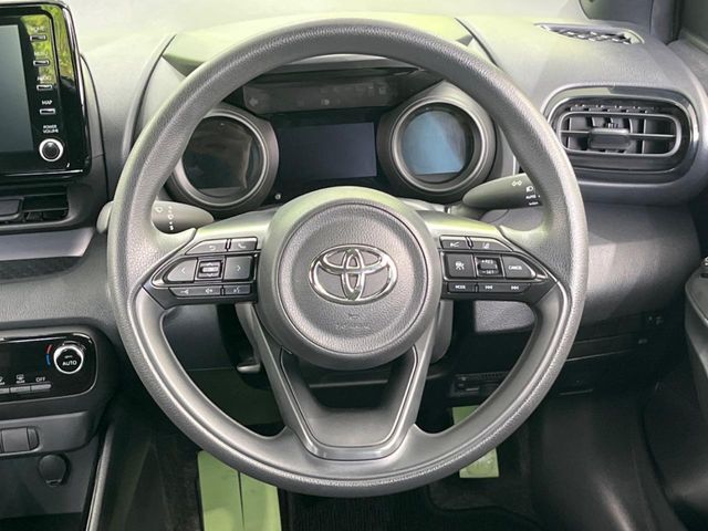 ステアリングも使用感が少なく、きれいな状態となっております♪