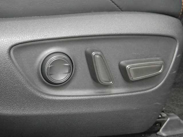 新入庫車です☆車輌検査済みの特選中古車がぞくぞく入庫中☆気になる車はぜひお早めに！！