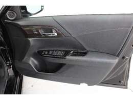 マン　マキシム、メカミニマム思想。人間のためのスペースは最大に、機械のためのスペースは最小にして、クルマのスペース効率を高めようとする、Hondaの車づくりの基本的な考え方です。