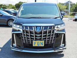 安心のワンオーナー車・内外装とてもきれいなアルファードHV　SR福祉車両サイドリフトアップチルトシートが入庫しました。ご来店・お問い合わせお待ちしております。