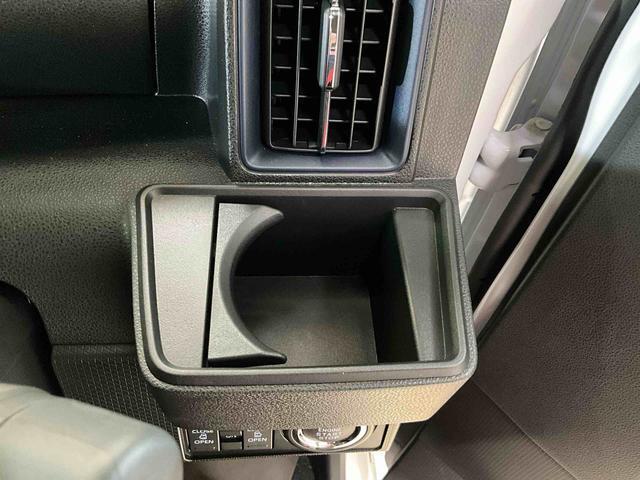 当店では、国家資格を持った整備スタッフがあなたのお車をしっかりサポート！！アフターメンテナンスもすべてお任せ下さい☆