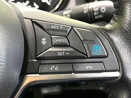 【プロパイロット】高速道路での長距離走行が楽に！！渋滞時と巡回走行のシーンで、アクセル・ブレーキ・ステアリングを自動で制御し、長距離運転の負担を軽減してくれます♪