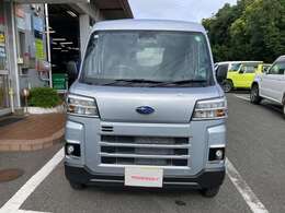 この度は、当社のお車をご覧頂き誠にありがとうございます。お車の状態や、装備の詳細はご連絡ください。担当者がご案内させていただきます