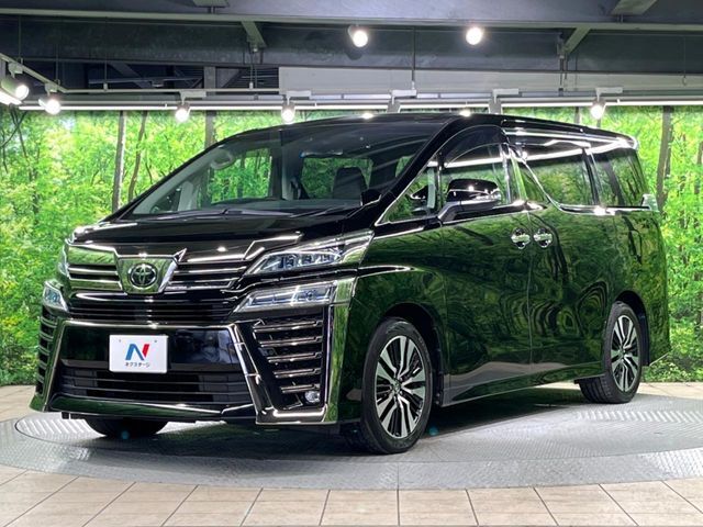 大好評のボディコーティング「弾スプラッシュコート」もご納車までに施工可能。通常のガラスコートと異なる、耐久年数6年の無機質ガラスコーティングが、ボディをキレイな状態に保ってくれます。