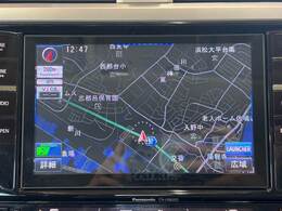 純正8型ナビ装備！！フルセグTV　CD　DVD再生　Bluetooth搭載！！