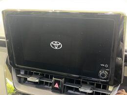 【8インチ　ディスプレイオーディオ】大画面のディスプレイはAppleCarPlayやAndroidAutoが利用可能。大きな画面でスマホナビアプリ等が利用いただけます♪