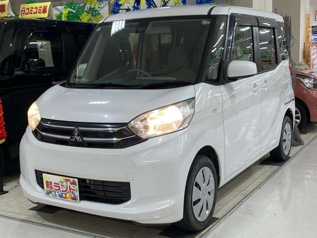 MEGAドン・キホーテ旭川店内にお車をご用意して皆様のご来店をお待ちしています★