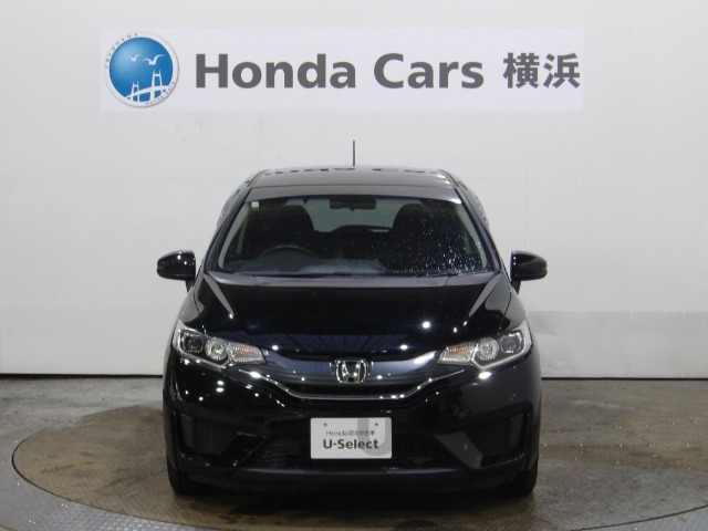 Honda認定中古車はU-Select保証1年付きで、有料で最長5年まで延長可能です。またU-Select　Premium保証の中古車は無料保証2年付きで、有料で最長5年まで延長可能です。