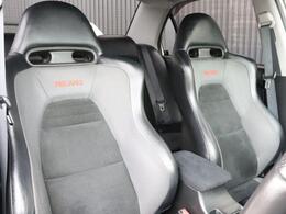 運転席シートもコンディション良好になります。（RECAROハーフレザーシート）