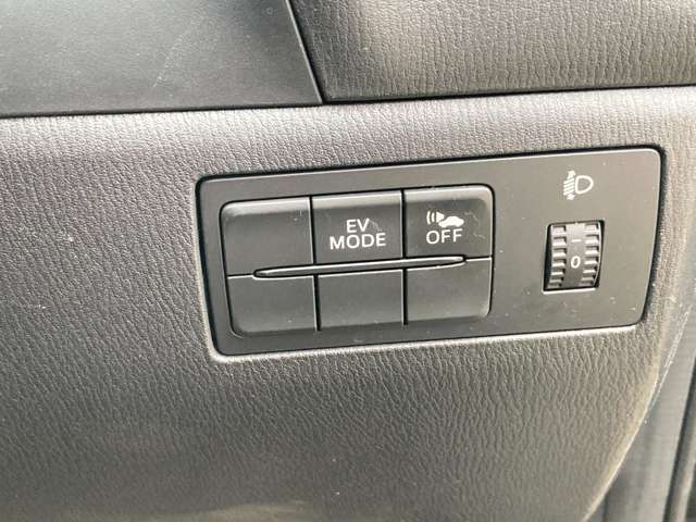 数有る在庫から厳選した車両を置いております！