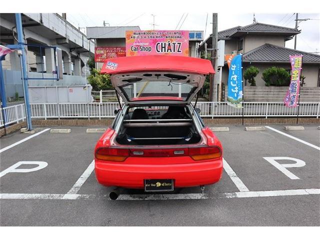 このお車は過去に修復歴が有ります。修復場所は（右前）です。しかし写真の通り、きちんと直しています♪ので走行には問題は有りません。修復は（小）ですので御安心下さい♪