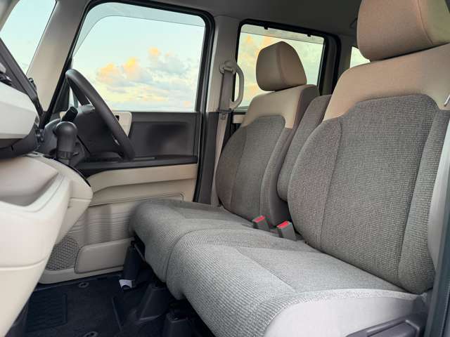 助手席もきれいです