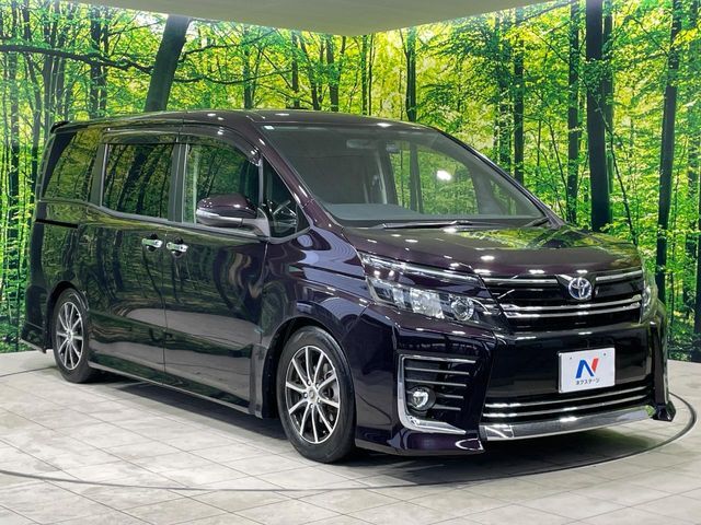 大好評のボディコーティング「弾スプラッシュコート」もご納車までに施工可能。通常のガラスコートと異なる、耐久年数6年の無機質ガラスコーティングが、ボディをキレイな状態に保ってくれます。