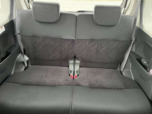 きれいなシートでございます！