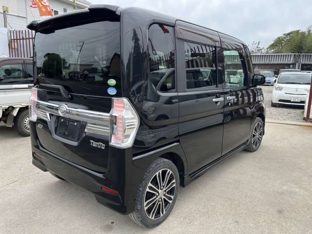 外装的にはきれいでございます。