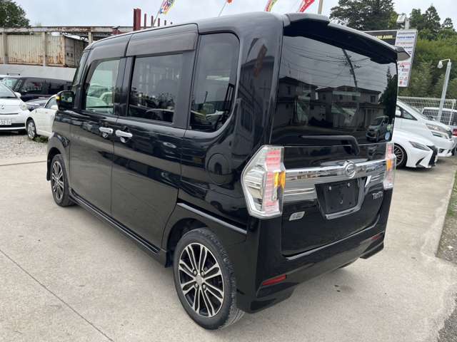 外装的にはきれいでございます。