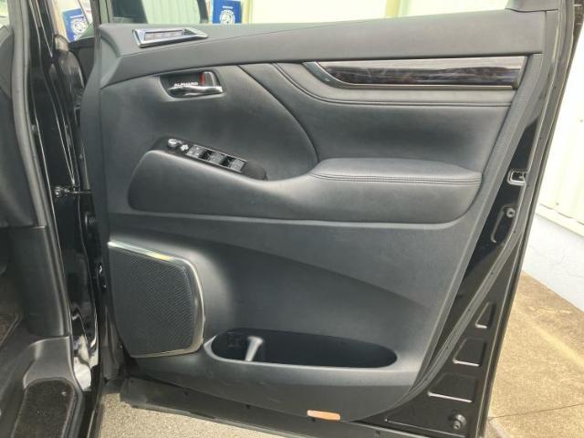 WECARSの在庫ページをご覧いただき誠にありがとうございます！WECARSは「お客様第一」をモットーにお客様のカーライフを全力でサポートいたします！