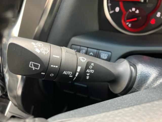 お車に合わせて無料保証以外にも、保証範囲、期間、距離を拡充させた有料保証もご用意しております！中古車の購入が初めてで不安・・・というお客様もご安心ください！