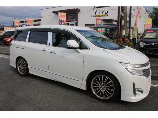 全車保証付、ディーラー整備渡し！納車の際はボディガラスコート硝子面撥水加工渡し！内装も除菌クリーニング渡し！
