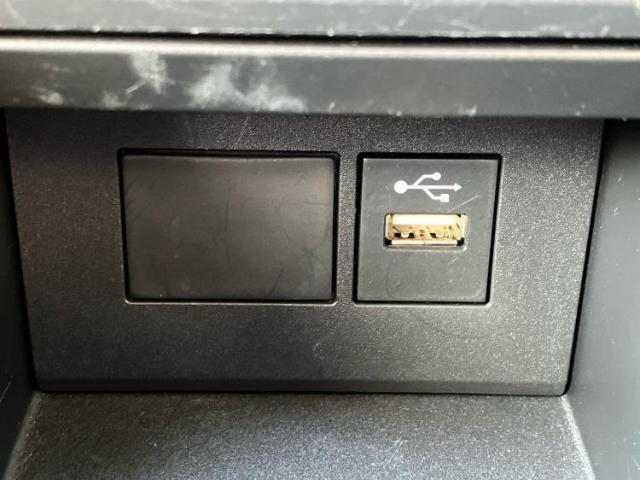 お車に合わせて無料保証以外にも、保証範囲、期間、距離を拡充させた有料保証もご用意しております！中古車の購入が初めてで不安・・・というお客様もご安心ください！