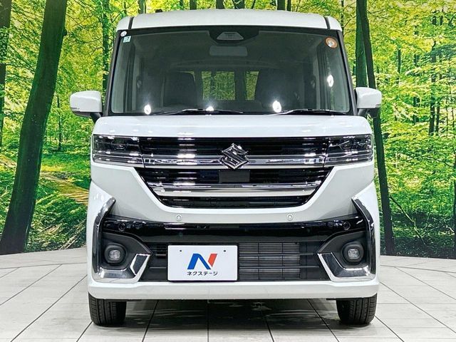 弊社では、全車『修復歴なし』のお車のみ取り扱っております。専任バイヤーによる厳選した仕入れの後、入庫後の車両チェックを行い、ネクステージが認定した高品質な中古車をご提供しております。