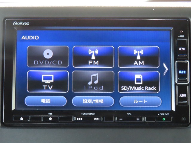 多彩なメディア再生。フルセグ、録音、DVD再生、Bluetooth対応です。
