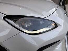 フルLEDヘッドライトが印象的ですね！