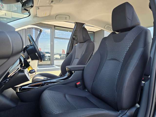 ★インテリアカラーは人気のブラック系となります