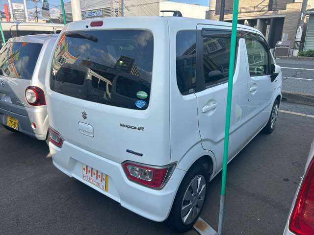 別途、新品だけでなく、お持ち込みのナビやETCの脱着、カーフィルムやボディコーティング等のご依頼も承っておりますので、ご希望が御座いましたらお声掛け下さい。