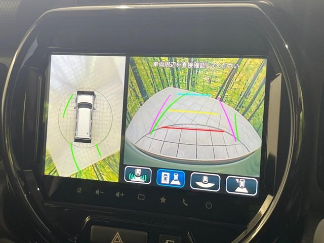 【全方位モニター用カメラ】専用のカメラにより、上から見下ろしたような視点で360度クルマの周囲を確認することができます☆死角部分も確認しやすく、狭い場所での切り返しや駐車もスムーズに行えます。