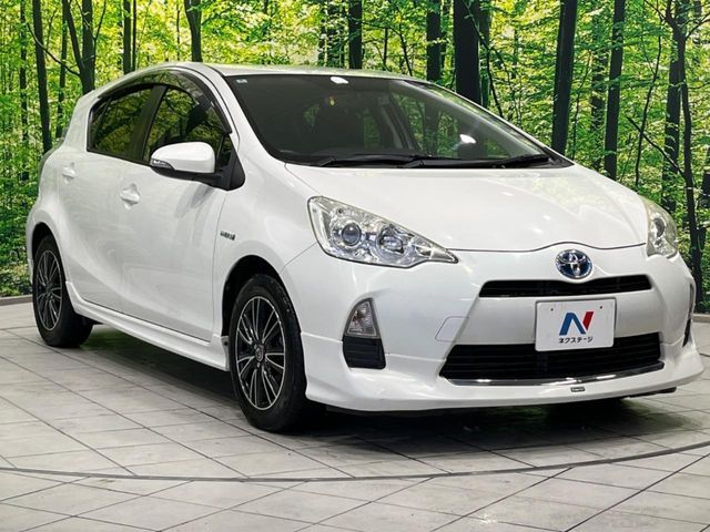 高透明度のガラス皮膜で撥水はもちろん、上質なツヤ・光沢を実現。紫外線や酸性雨から大切な愛車を保護し、色あせ・劣化を防止。「弾スプラッシュコート」、「弾プリミッサコート」からお選びいただけます。