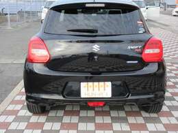 後ろから見てもスタイリッシュでかっこいいですね！