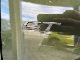 グレードのロゴがボディーにございます。